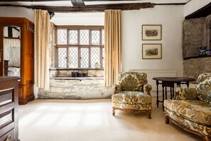 Interior - Byngley House (Poole)