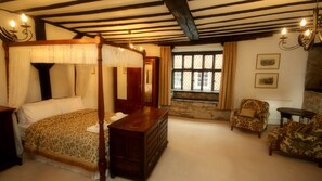 3 chambres, rideaux occultants, Wi-Fi, draps fournis