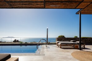A heated pool - Luxe Coastal Escape with Sea Views - Private Heated Pool, Close to Agios Pavlos Beach! (Rethymno)