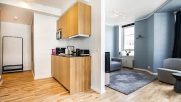 1 bedroom swanky apartment | Cuisine privée | Réfrigérateur, micro-ondes, plaque de cuisson, lave-vaisselle