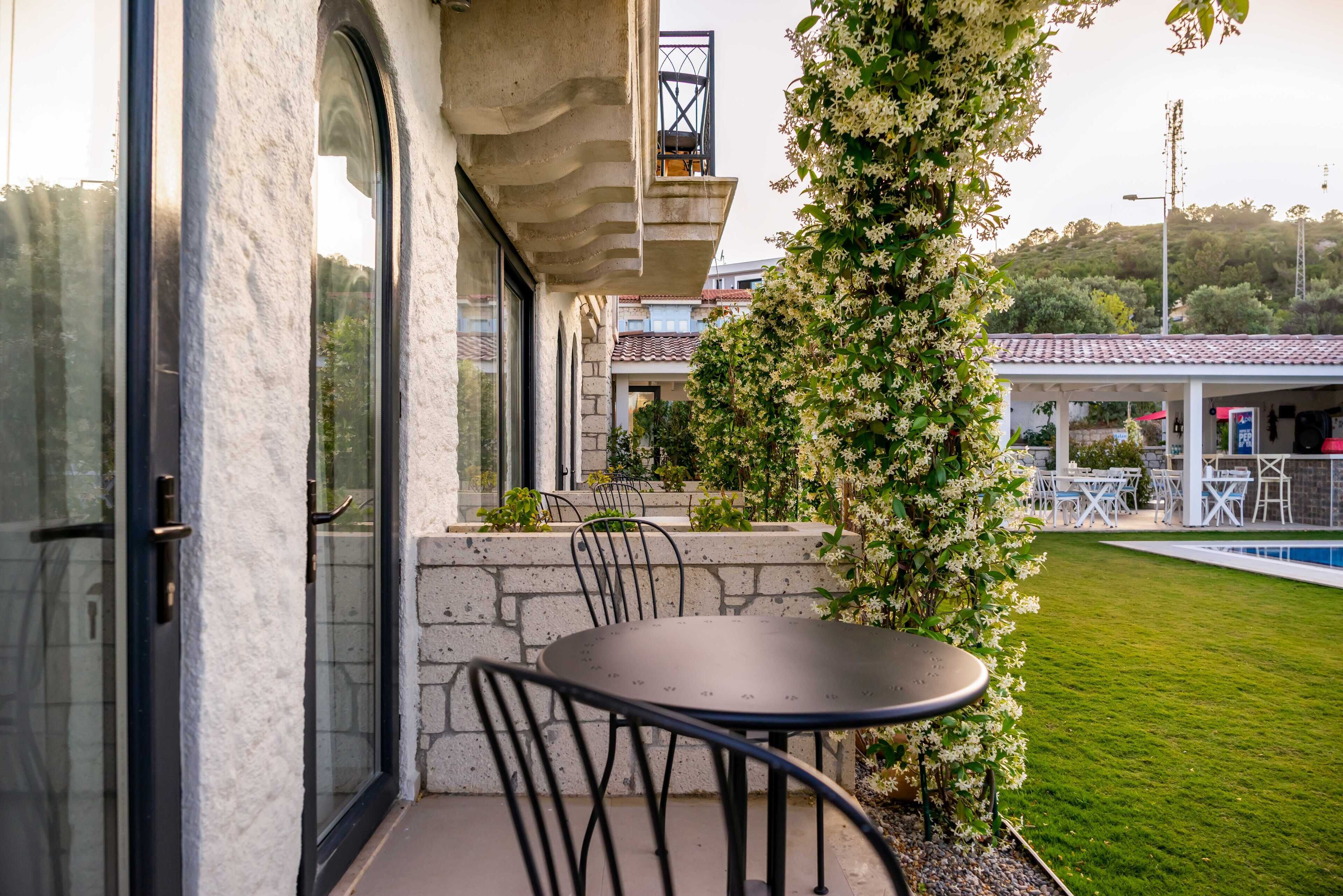 superior room | terrace/patio