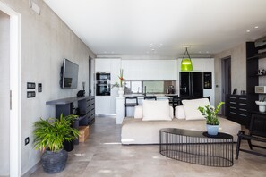 Smart-TV, Videospiele, Netflix, Streaming-Dienste