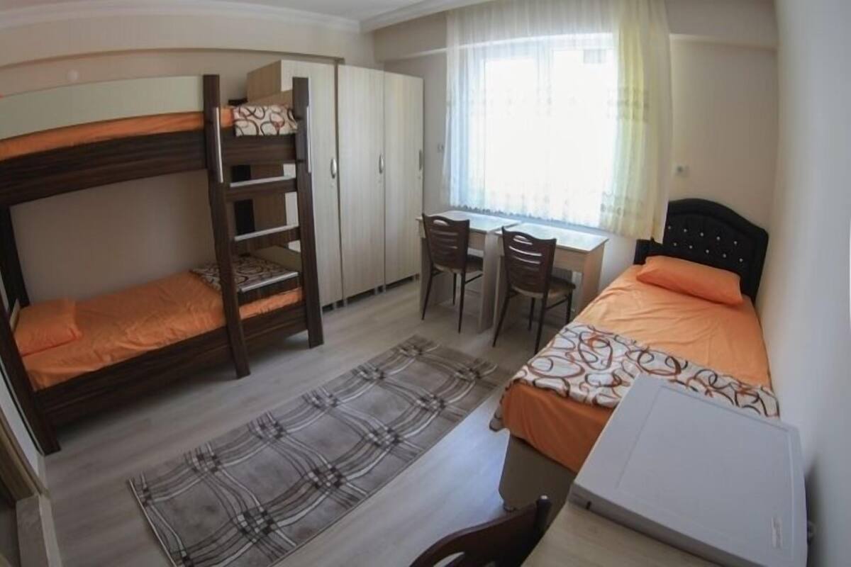 Classic Shared Dormitory | WiFi (free)