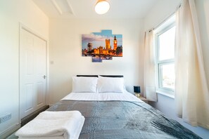 3 chambres, chambres insonorisées, fer et planche à repasser, Wi-Fi