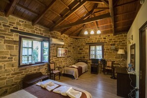Superior Suite | In-room safe, individually decorated, desk, laptop workspace - Archontiko Riziko (Chios)