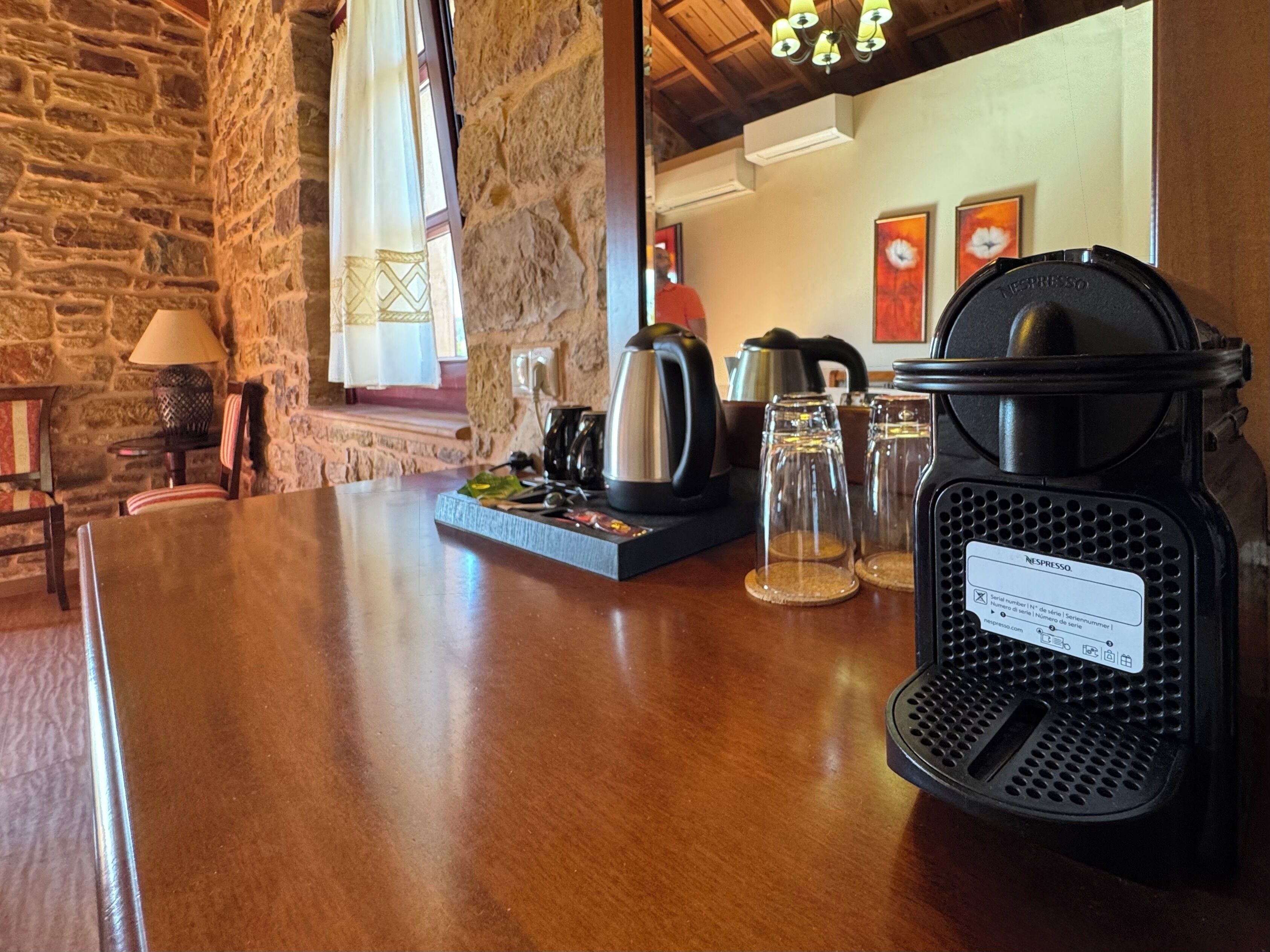 Habitación triple | Café y/o cafetera