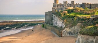 The Lookout Broadstairs, 3 bed 2 bath Apt, central, sea views, kids & dogs ok