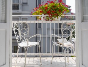 Quarto casal ou duplo conforto | Sacada