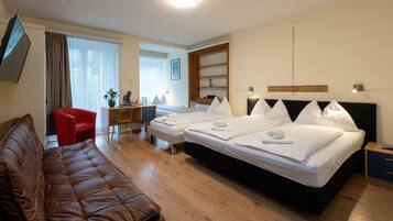 Superior vierpersoonskamer | Gratis wifi, beddengoed