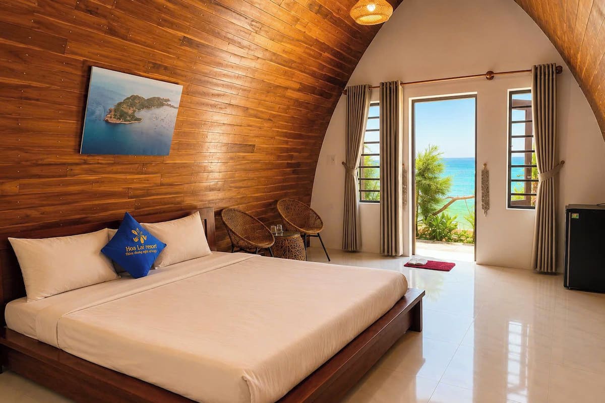 洋房, 海灘景觀 (Beachfront (2 guests)) | 高級寢具、記憶床墊、迷你吧、書桌