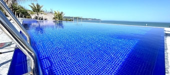 Hoa Loi Resort