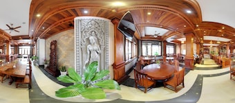 Kampong Thom Palace Hotel