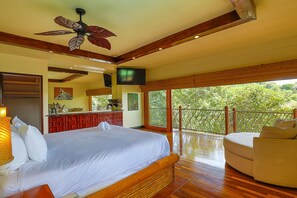 6 Schlafzimmer, Zimmersafe, kostenloses WLAN, Bettwäsche