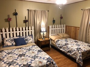 3 bedrooms, free WiFi, bed sheets