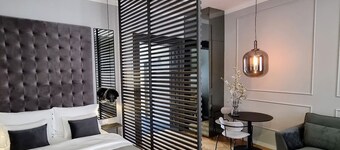 Mint Boutique Studio Apartments 