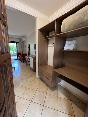 Deluxe Room, Garden Area | Wardrobe