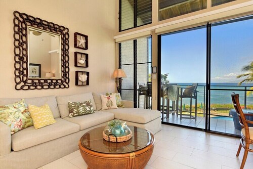 Napili Point C40 Beautiful OceanFront 2BD Superb Ocean View AC Pool