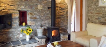 Old Chapel Cottage - Dinas Country Club