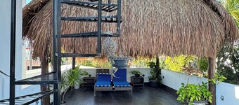 Studio Tortugas with outdoor pool, grill, palapa, mezzanine floor. Kids welcome