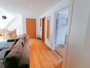 Téléviseur, chaîne audio