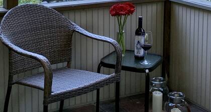 Relaxing oasis 5 min to Navy Stadium, St John’s, Naval Academy & Downtown
