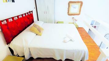 1 chambre, fer et planche Ă repasser, lit parapluie, Wi-Fi gratuit