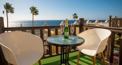 Altamar 52 with balcony&pool By CanariasGetaway