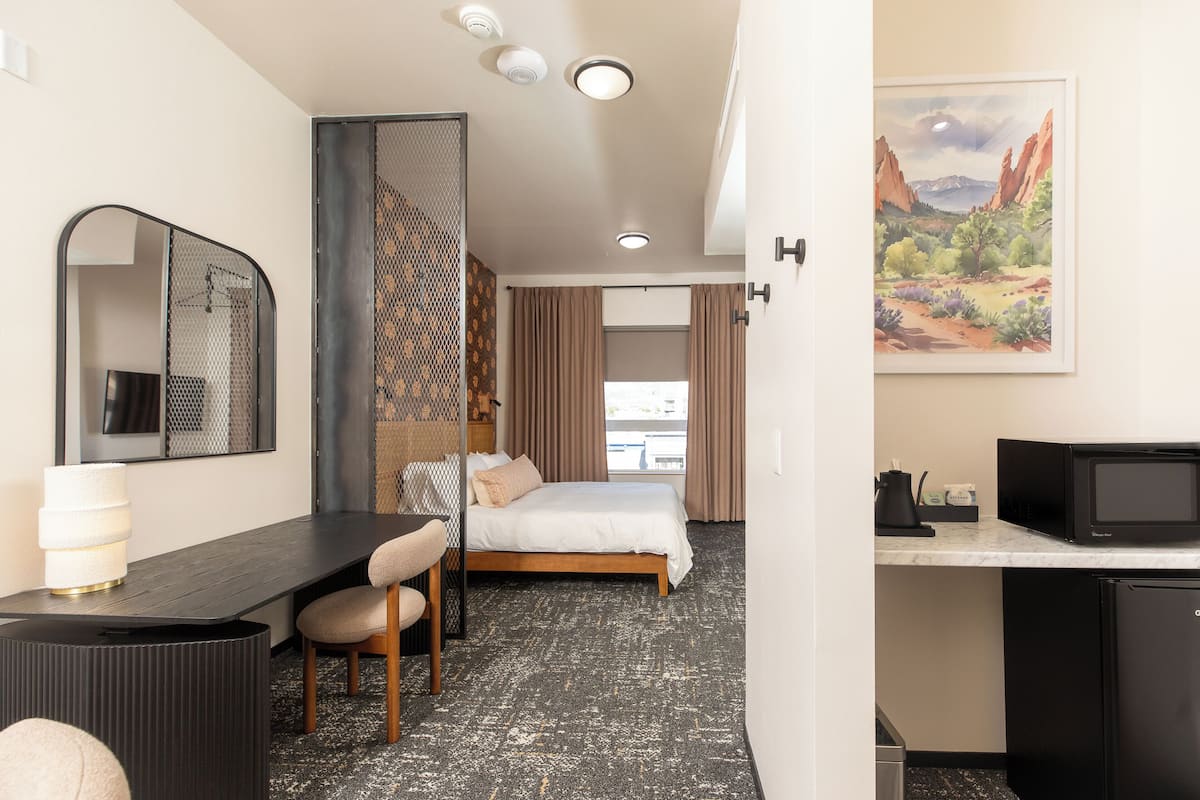 Executive eenpersoonskamer, 1 kingsize bed | Luxe beddengoed, individueel gedecoreerd, verduisterende gordijnen