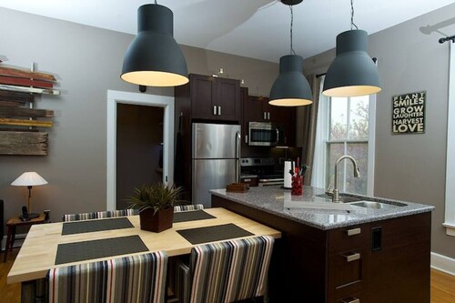 Vetehuset-Plantera+Skorda: Loft "Two Apts in One"