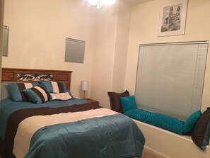 3 slaapkamers, reisbedje, gratis wifi, beddengoed