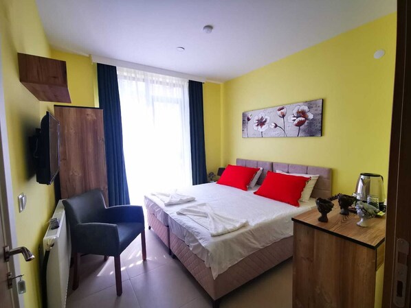 Dobbelt- eller tomannsrom – økonomi | Sengetøy i egyptisk bomull, sengetøy av topp kvalitet og dundyner