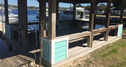 Water Front, Pool and Boat Slip