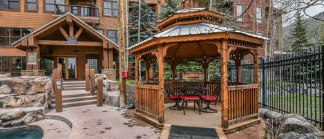 Condo, Multiple Beds, Courtyard View (Springs 8829) | Exterior