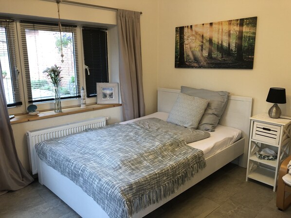 1 Schlafzimmer, WLAN, Bettwäsche