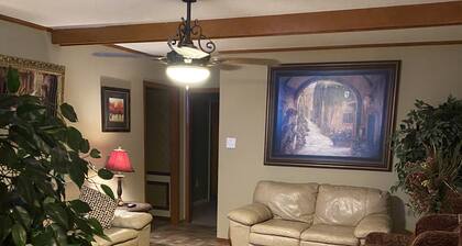 "WELCOME TO ARTHUR’S PLACE! IDEAL FOR LARGE GROUPS AND PET FRIENDLY."