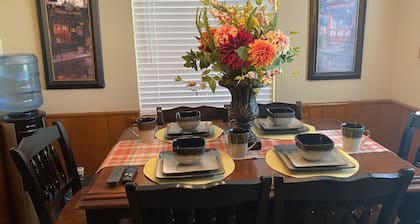 "WELCOME TO ARTHUR’S PLACE! IDEAL FOR LARGE GROUPS AND PET FRIENDLY."