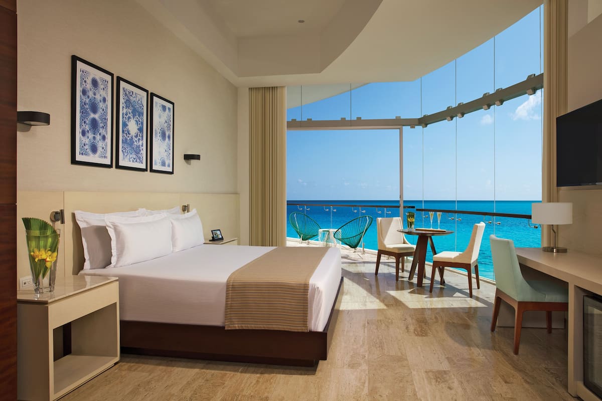 Altitude Corner Suite Ocean Front | 1 bilik tidur, peralatan tempat tidur premium, gebar bulu kapas