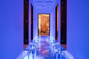 Kropsbehandlinger, aromaterapi, hot stone-massage, deep tissue-massage