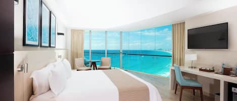 Altitude Corner Suite Ocean Front