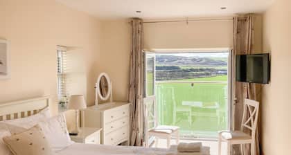 4 Schlafzimmer Unterkunft in Ballantrae, near Girvan