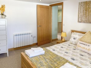 4 habitaciones, wifi gratis y ropa de cama 
