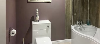 4 bedroom accommodation in Ballantrae, near Girvan