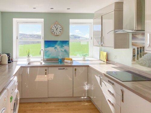 4 bedroom accommodation in Ballantrae, near Girvan