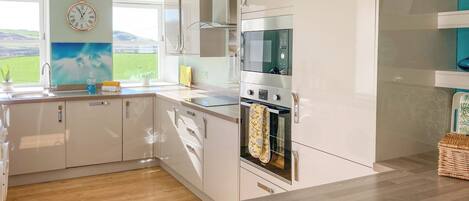 Dishwasher, highchair