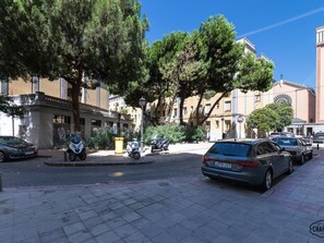 Property grounds - Madrid Río - One-bedroom apartment (Madrid)