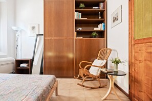1 室のベッドルーム、アイロン / アイロン台、WiFi、ベッドシーツ