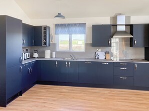 Dishwasher - 3 bedroom accommodation in Warkworth (Warkworth)