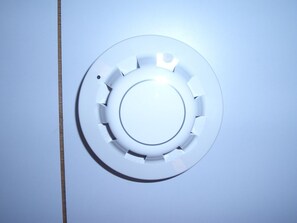 Quartos à prova de som, Wi-Fi de cortesia, roupa de cama