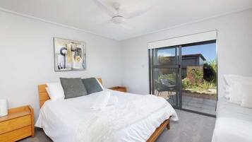 3 bedrooms, iron/ironing board, travel cot, bed sheets