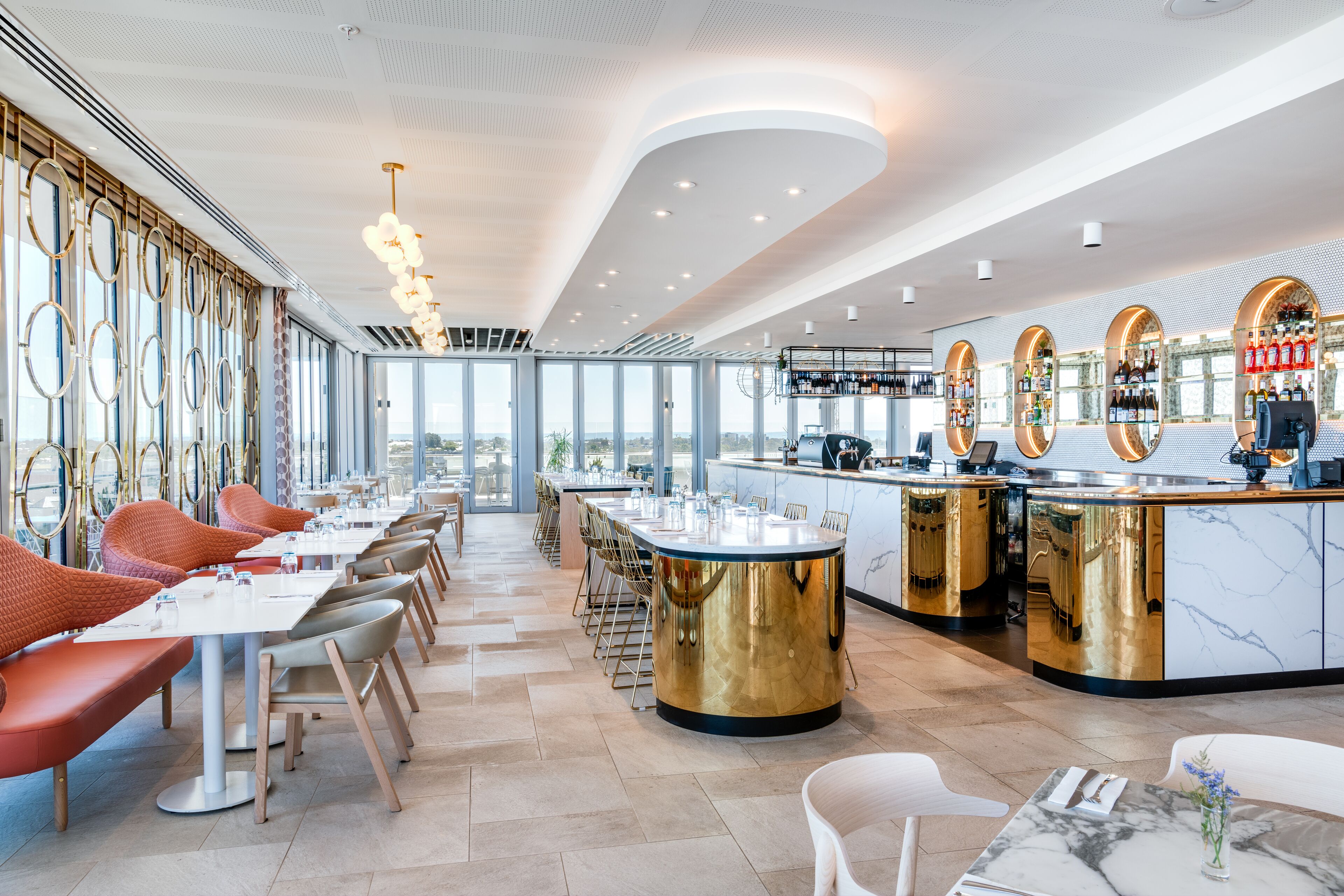 Breakfast, lunch, dinner served; pool views 